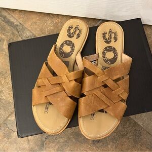 Sorel sandals size 10 Women’s